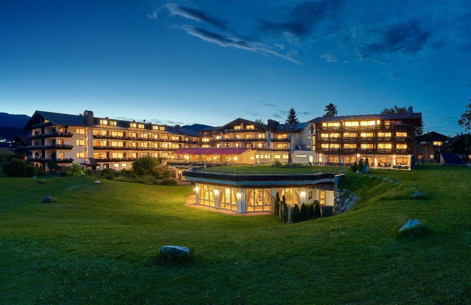 Schüle's Wellnessresort&SPA Adults Only Oberstdorf Exterior foto